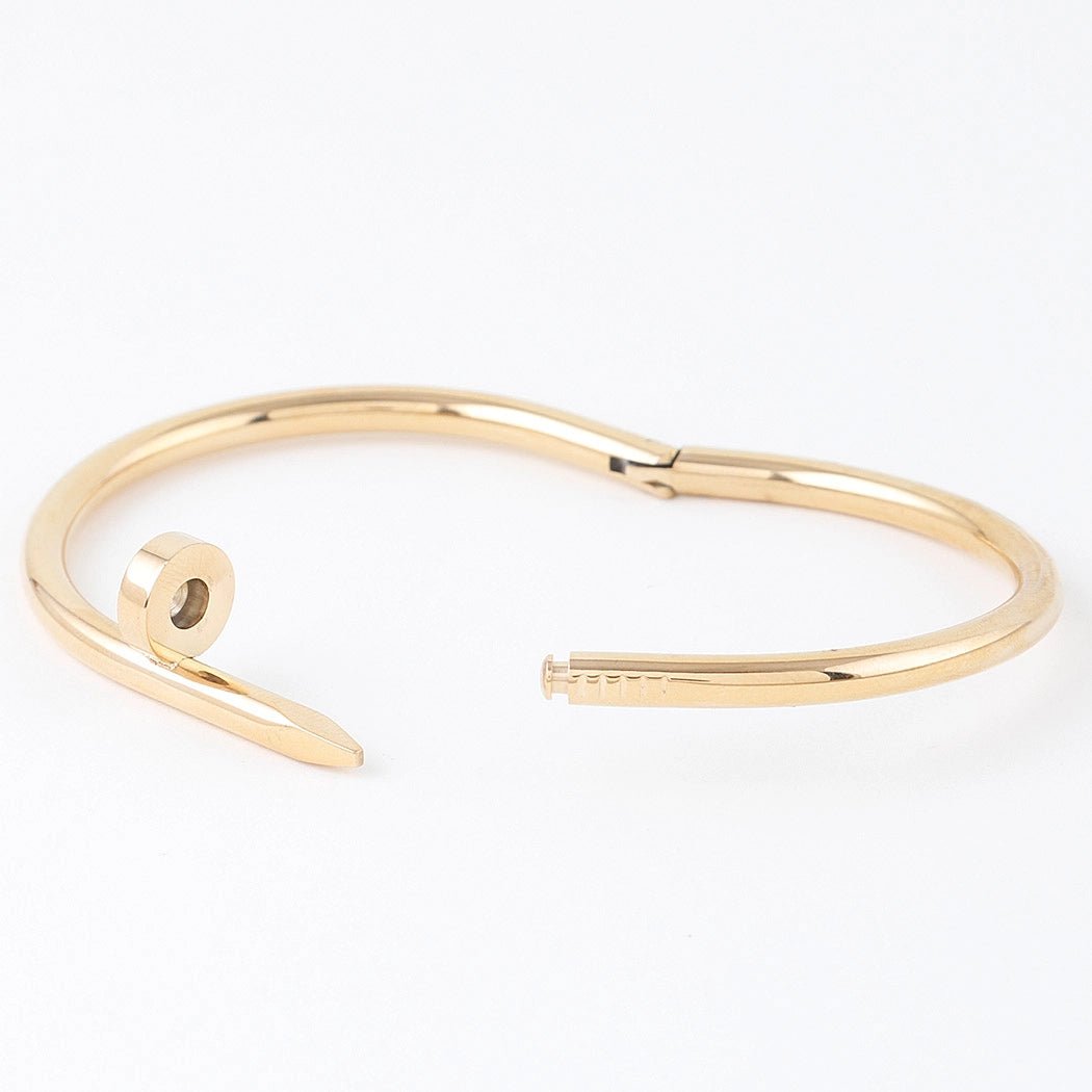 Gold Curved Nail Wrap Bracelet